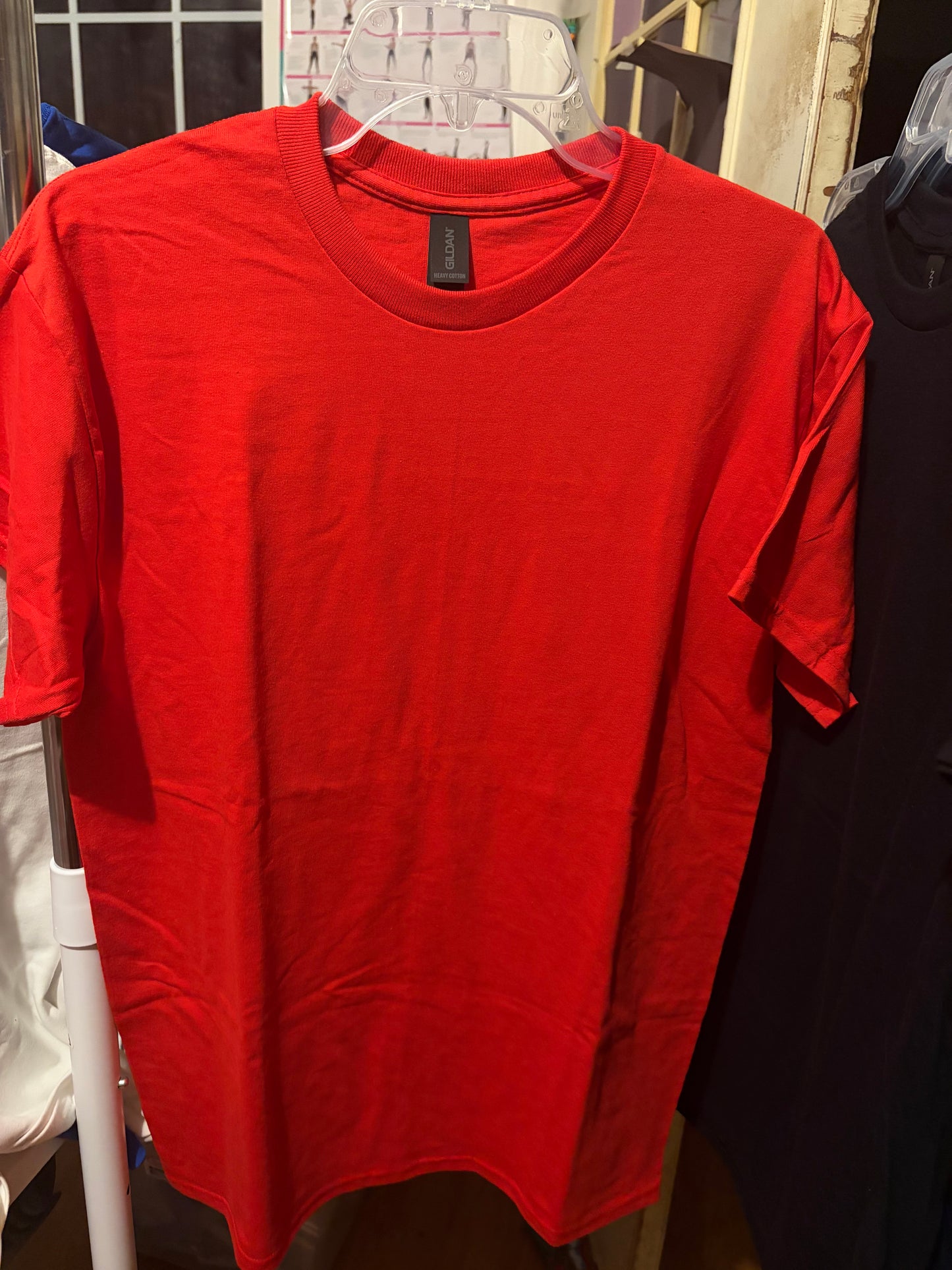 red (GILDAN) SIZE M